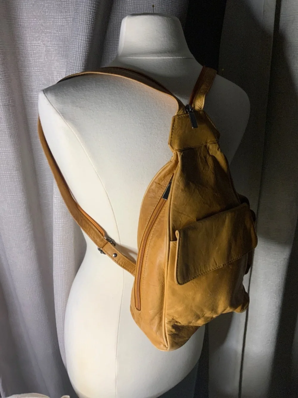 Retro Leather Napsack or Shoulder Bag